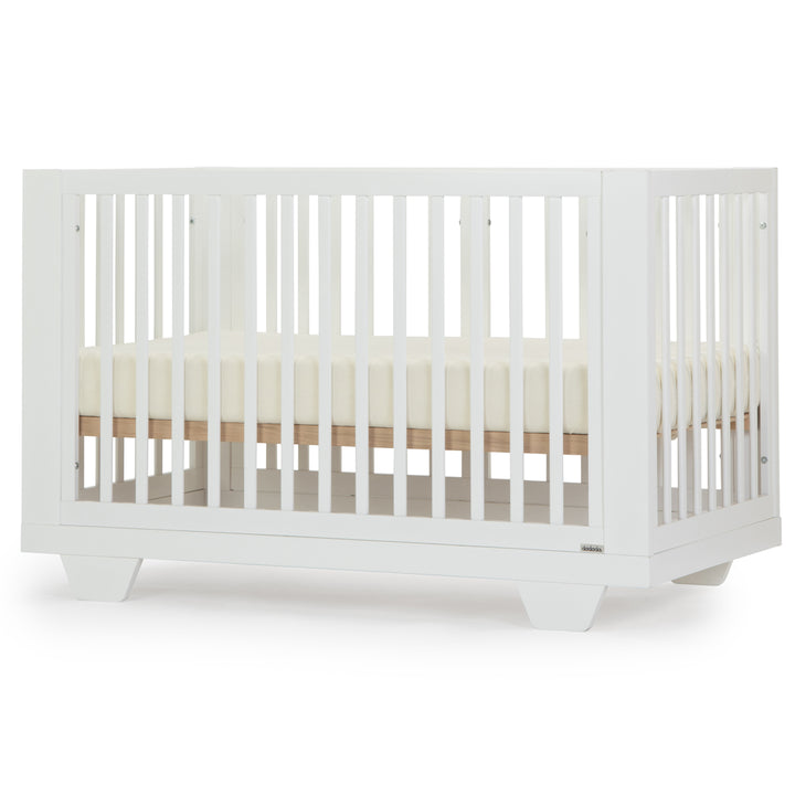dadada Spirit 8-in-1 Convertible White Crib