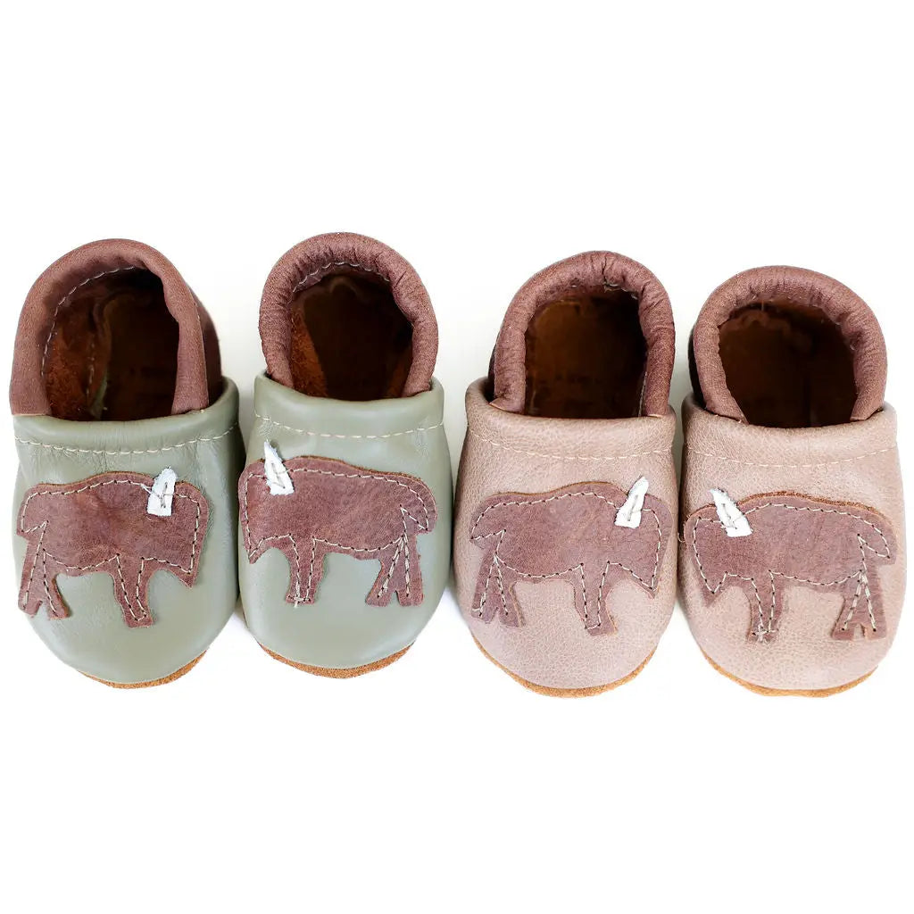 starry knight baby leather shoes with design bison on chai brown leather 