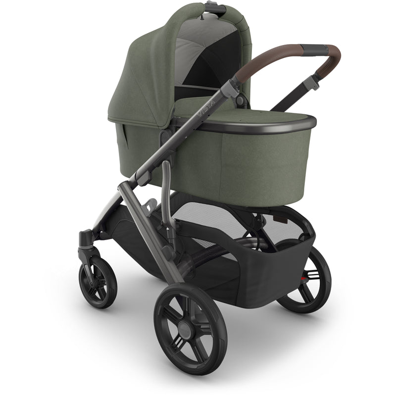 Soft neutral Evelyn Uppababy Vista V3 Stroller + Bassinet V3 close-up, ideal newborn safe stroller bassinet for modern families.