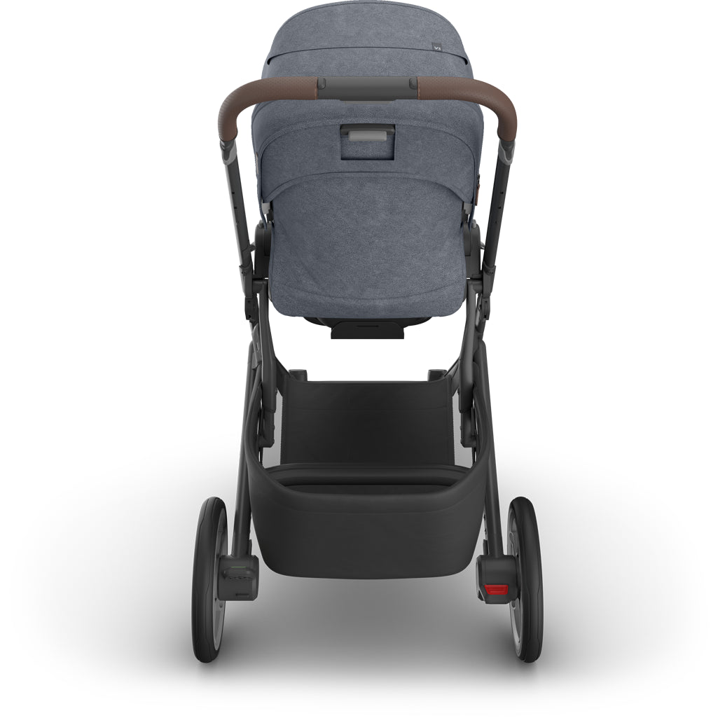 Side reversed seat view of Uppababy v3 stroller cruz Julian, stroller from newborn to toddler with safe design