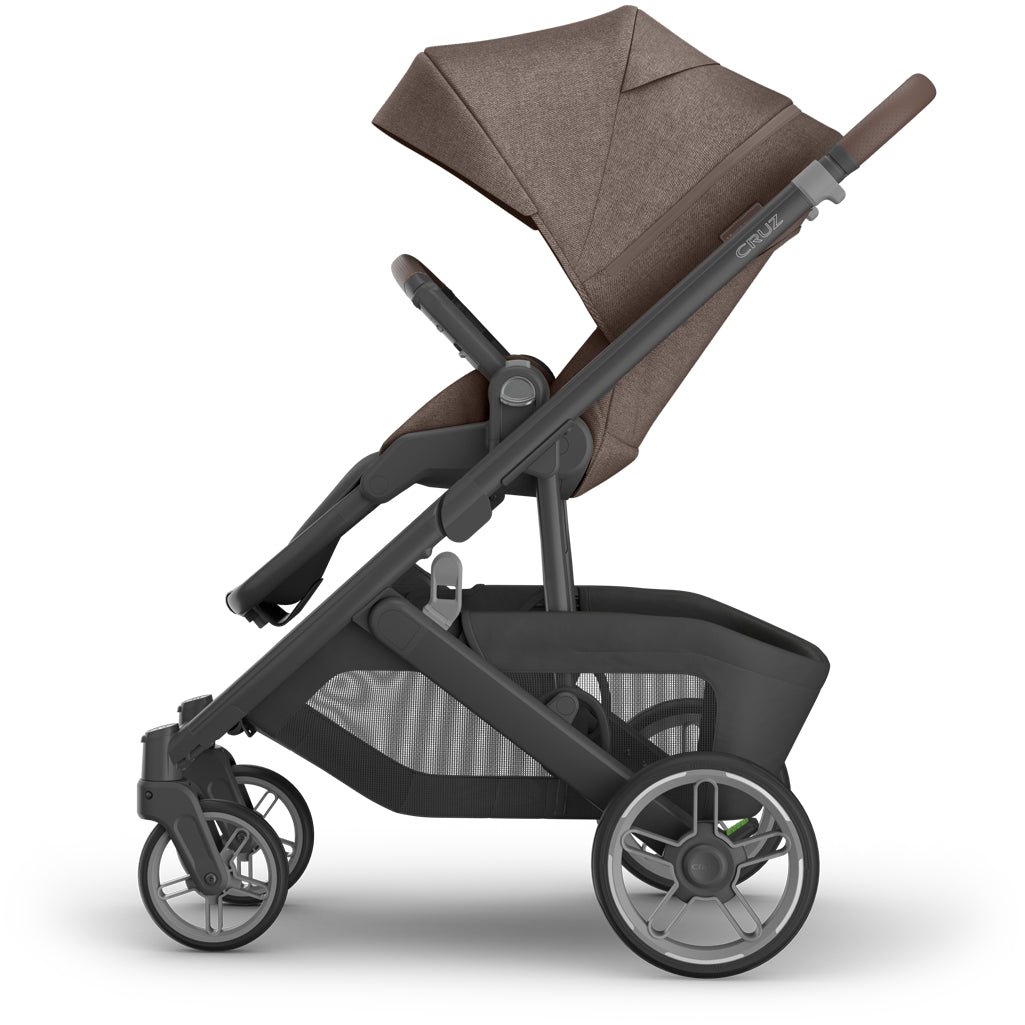 Reclined seat setup on uppababy Cruz V3 Stroller Owen, stroller with bassinet seat for newborn comfort