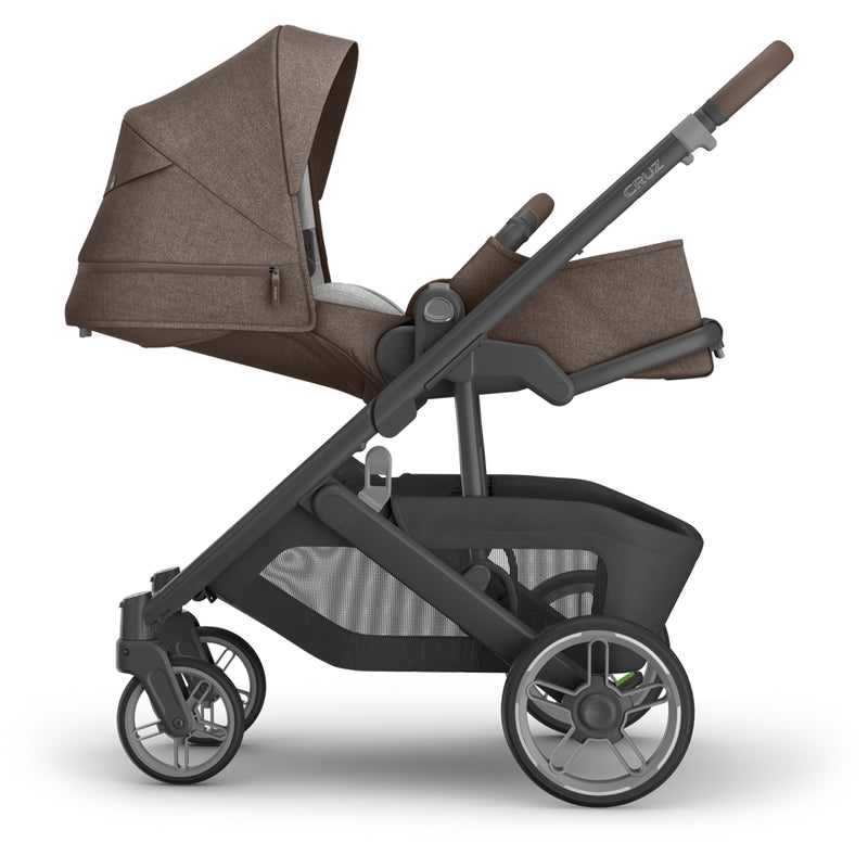 Front view of Uppababy Cruz V3 Stroller Owen, premium fabrics and safe stroller with adjustable canopy