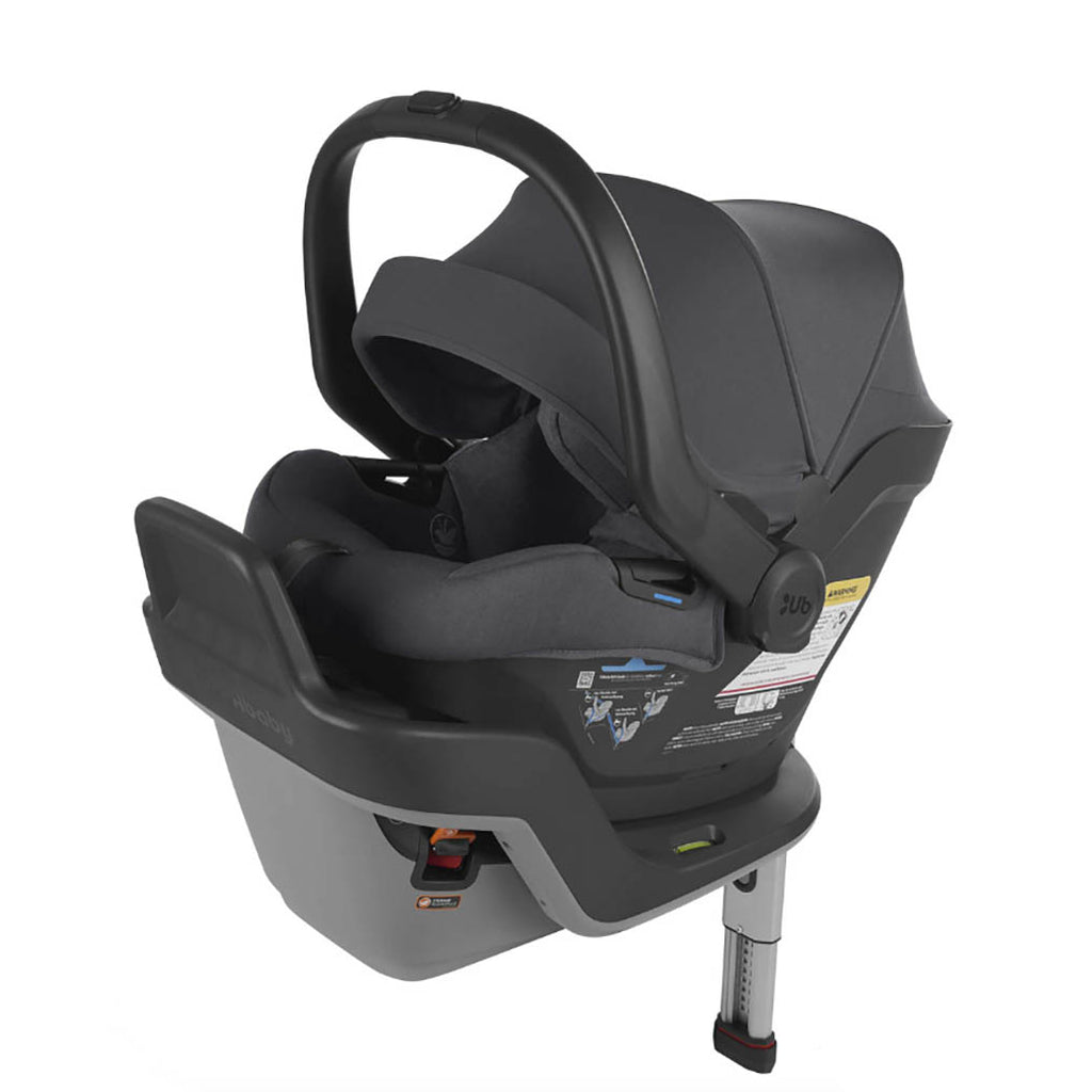 Uppababy MESA Car Seat in Greyson