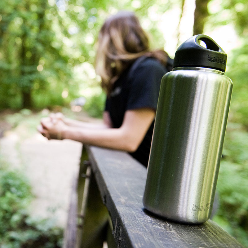 Close-up of Klean Kanteen 40oz Wide Black Bottle, crafted from non toxic metal and lightweight for easy to carry use.