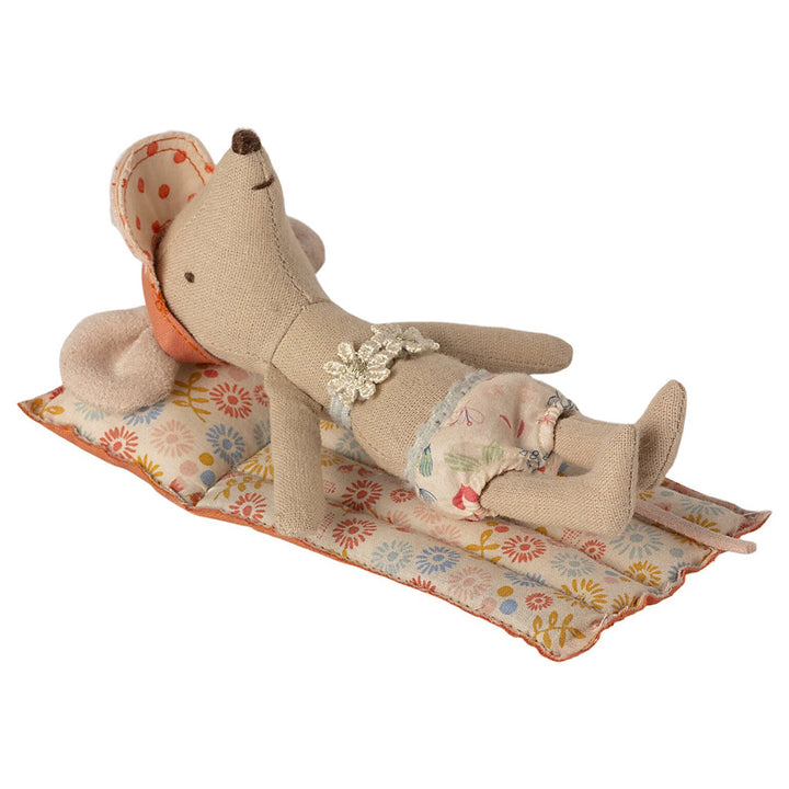 Maileg mouse accessories, Mom mouse on flower air mattress.