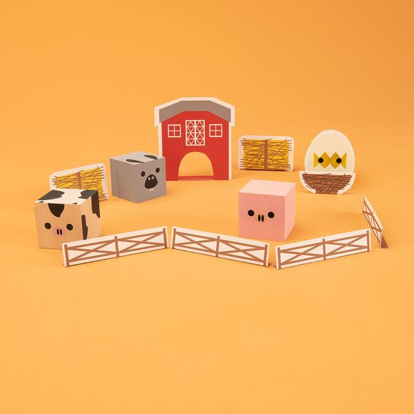 Example of farm cubelings with back drops.