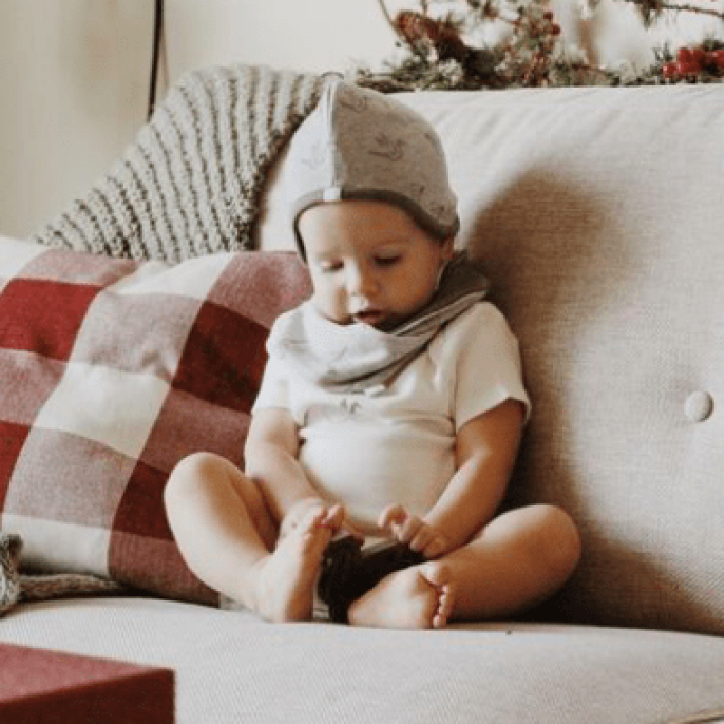 lifestyle_1, Finn + Emma 100% Organic Cotton Reversible Baby Cap origami crane grey 