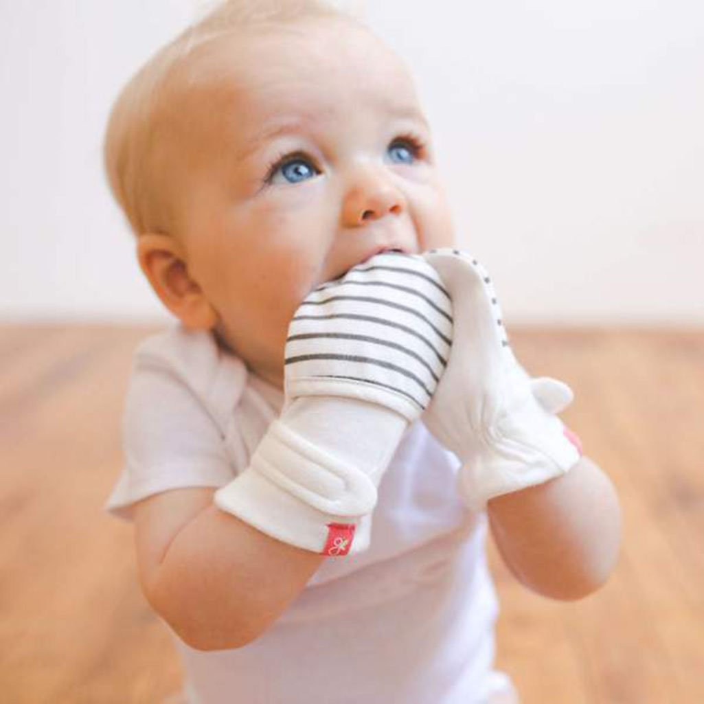 GoumiKids cute baby clothes striped Mitts