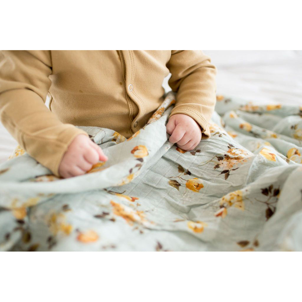 lifestyle_5, LouLou LOLLIPOP Deluxe Bamboo & Cotton Muslin Children's Quilt Blanket