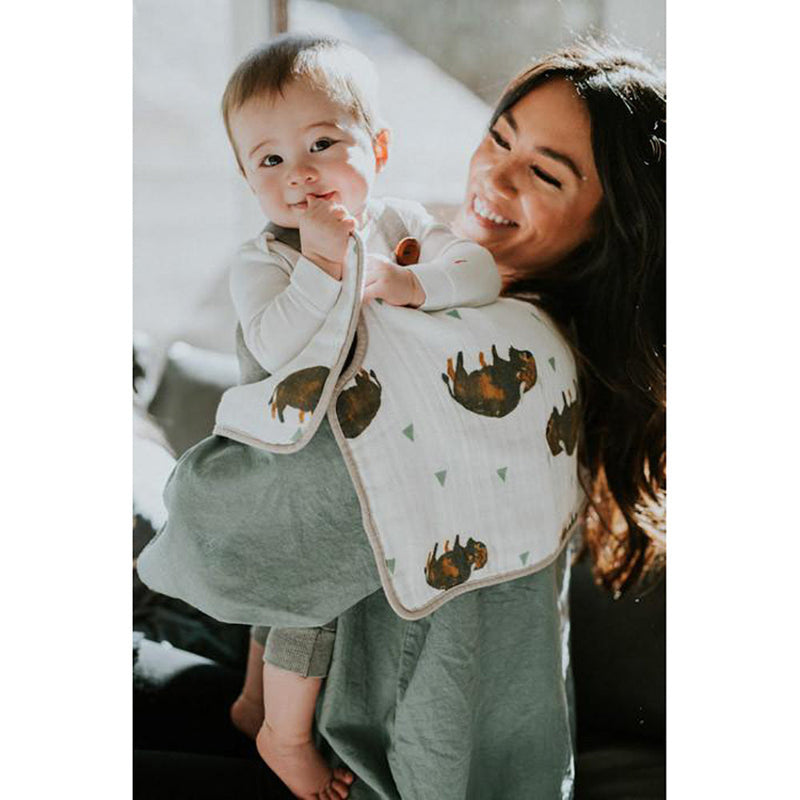 Little Unicorn Muslin Burp Cloth in Bison brings minimal design to practical muslin burp cloths.