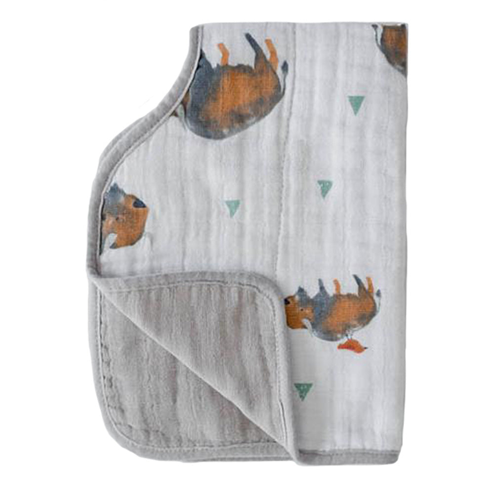 Earthy tones meet cozy texture in the Little Unicorn Muslin Burp Cloth - Bison, made for nice burp cloths.