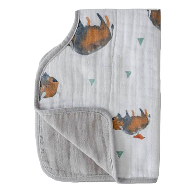 Earthy tones meet cozy texture in the Little Unicorn Muslin Burp Cloth - Bison, made for nice burp cloths.