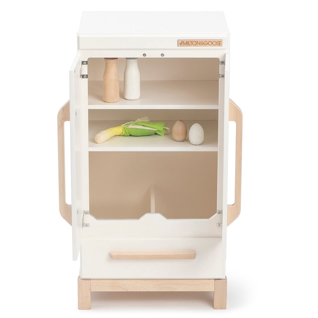 lifestyle_3, Milton & Goose Natural Refrigerator Children's Pretend Play Kitchen Toy