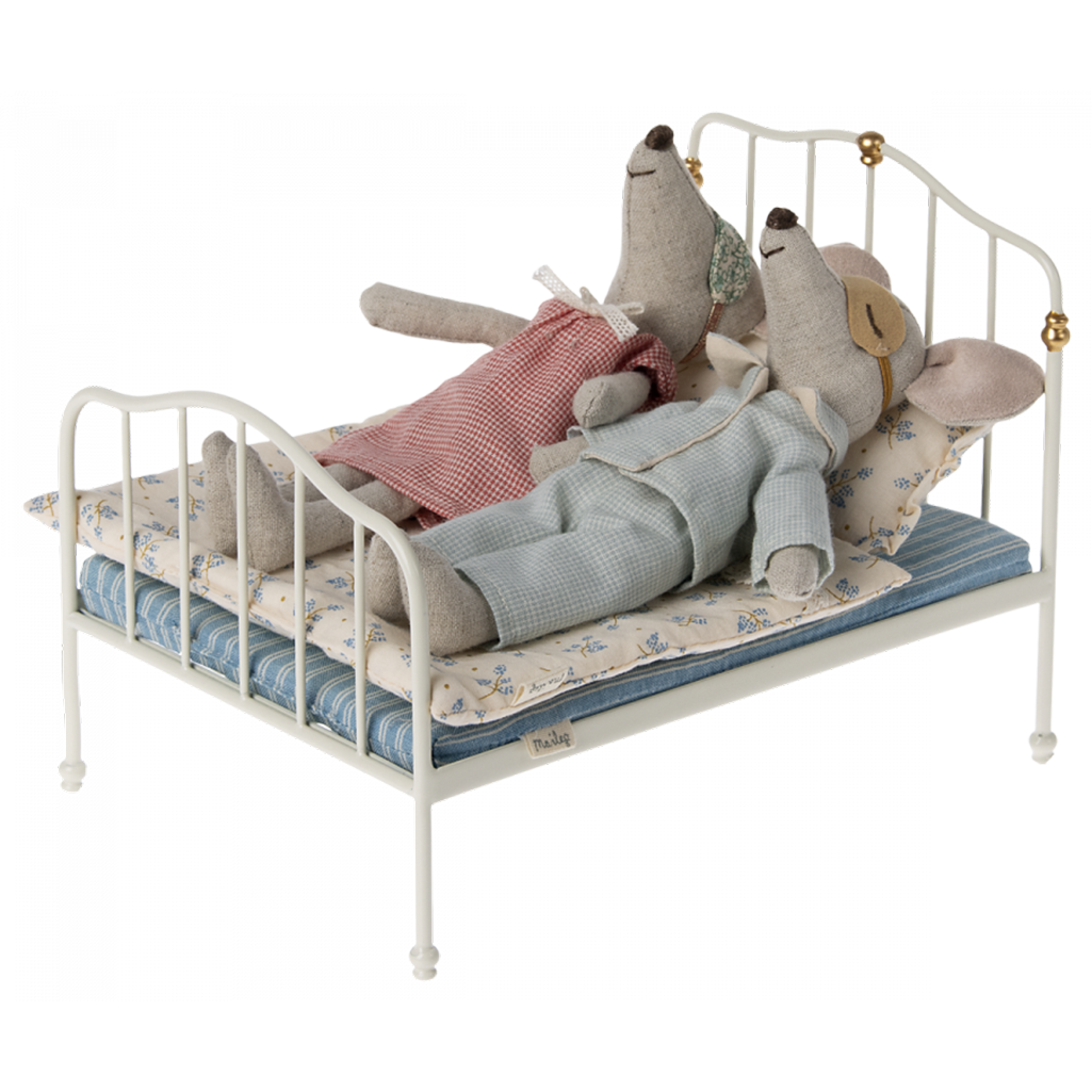 maileg doll house off white bed