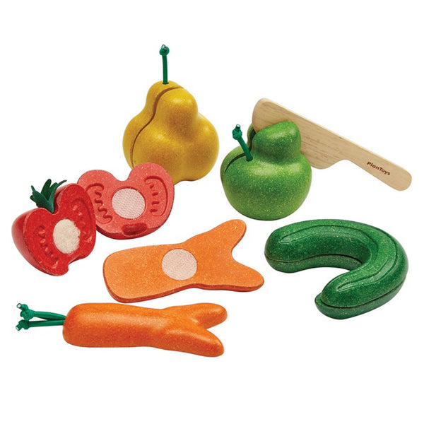 Plan Toys Children's Pretend Play Food Wonky Fruits & Vegetables Set green apple yellow pear orange carrot red tomato cucumber multicolored velcro