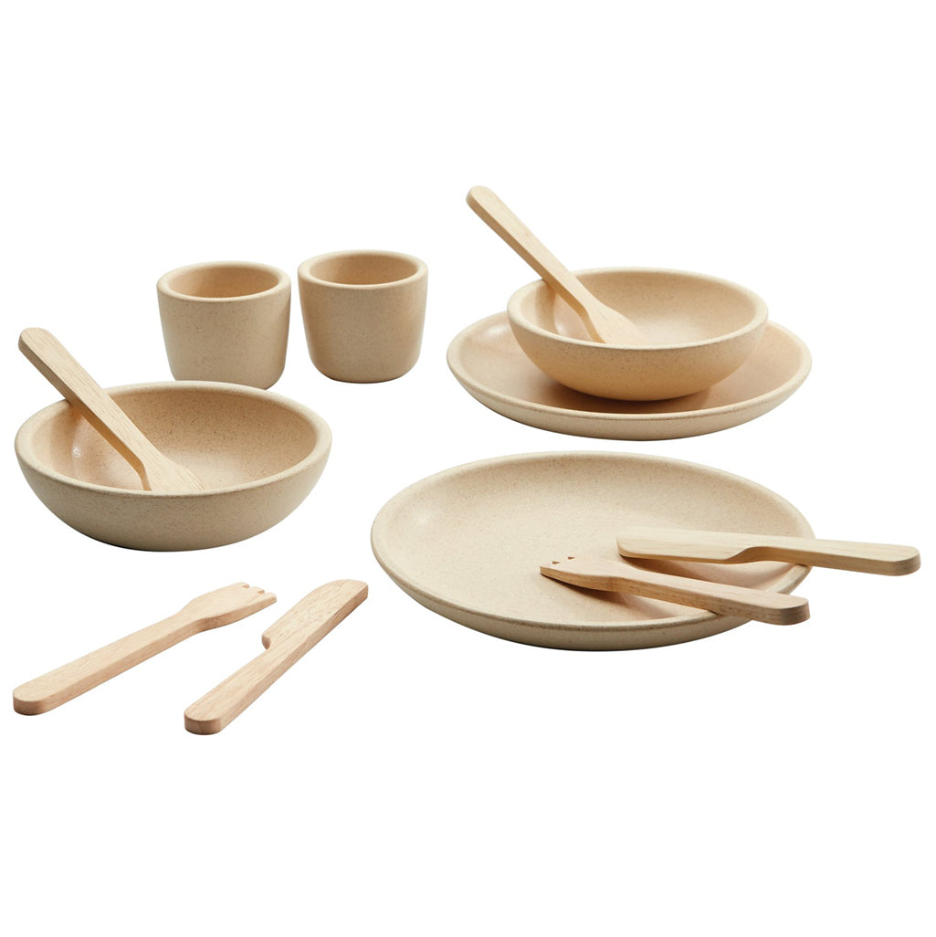 PlanToys play kitchen tableware set
