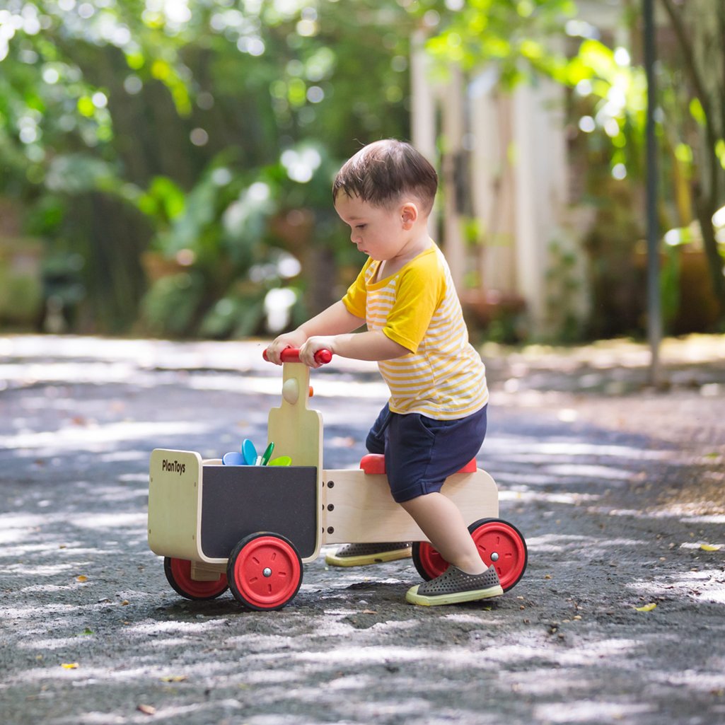 Plan toys clearance delivery bike