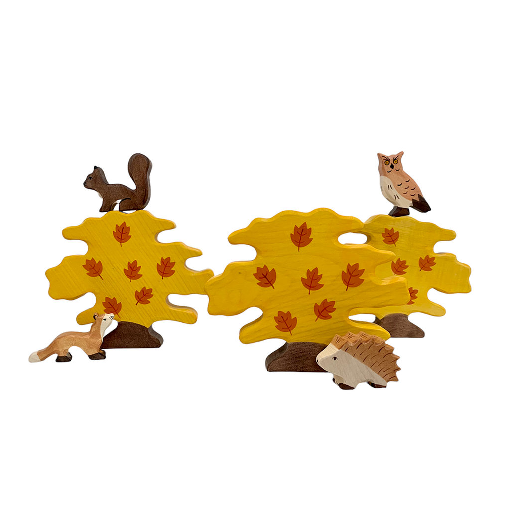 Holztiger Wooden Toys Maple Tree with Eagle, Hedgehog, Squirrel, and Ferret