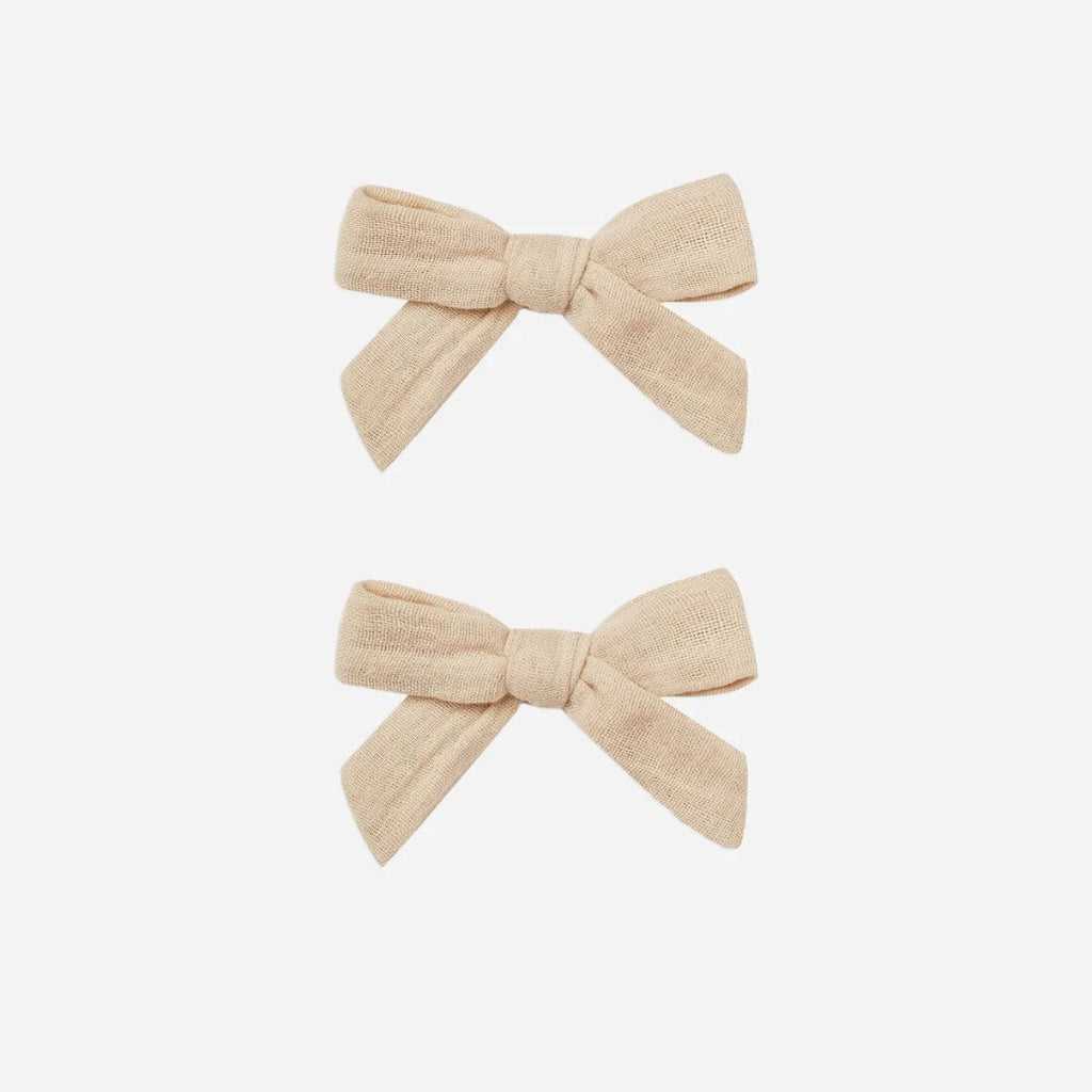 Baby Bow with Clip Set in Shell White by rylee + cru