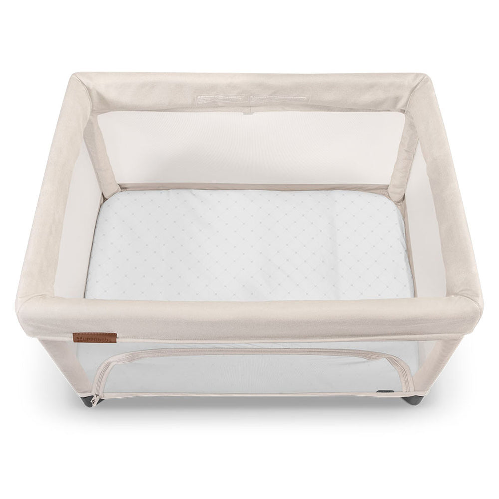 UPPAbaby Waterproof Mattress Cover with Grey Pattern in Remi Playard