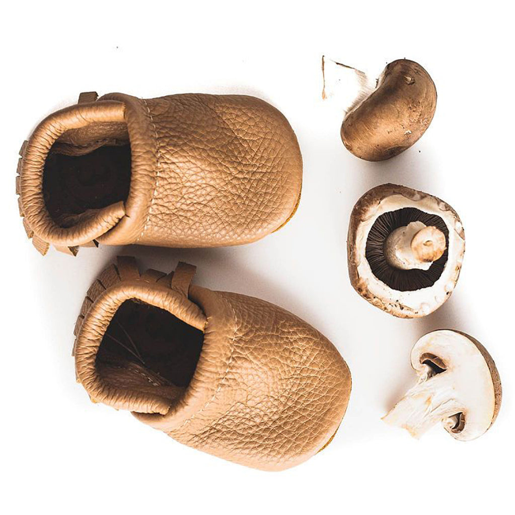 Starry Knight Design Baby Leather Moccasins oat light brown beige