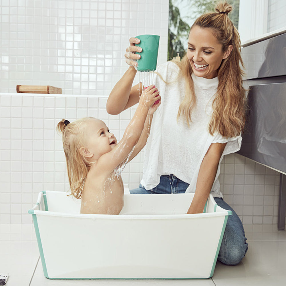 lifestyle_3, Stokke FlexiBath Newborn to Toddler with Heat Sensitive Plug Bath Tub