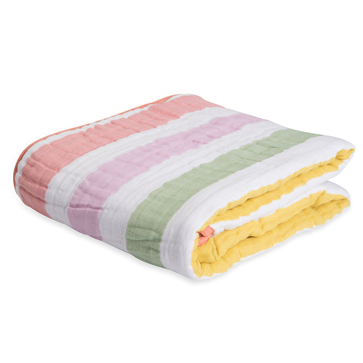 Soft and dreamy, the Little Unicorn Muslin Quilt in Cabana offers a beachy vibe in the best baby blankets.