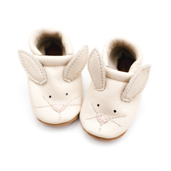Starry Knight Bunnies Cute Critter Design Baby Leather Shoes white and pink