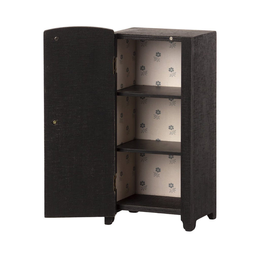 maileg mouse clothes closet