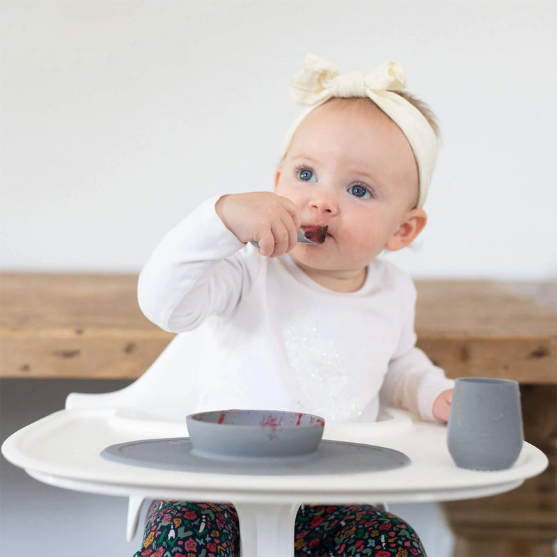 ezpz baby plates and bowls in Dark Grey are made of high-quality, food-grade silicone.