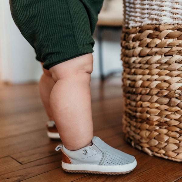 Little Love Bug Grey Quinn baby shoes