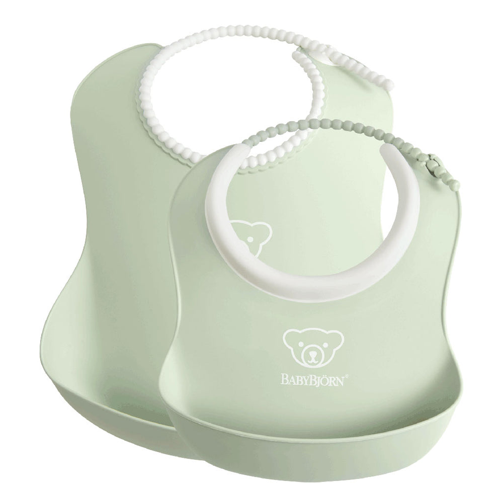 Babybjorn Soft Feeding Bib Set in Green, lightweight and comfortable feeding solution