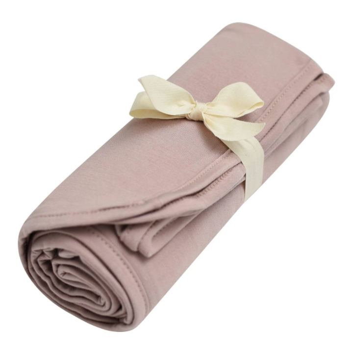 Sunset Kyte Baby Bamboo Swaddle, the best baby swaddle for secure and snug newborn wrapping.