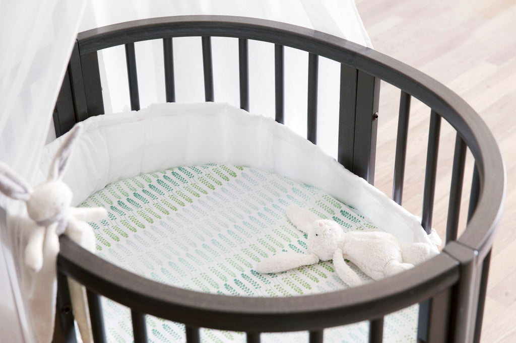 lifestyle_8, stokke sleepi mini oval fitted crib sheet cotton percale bedding collection